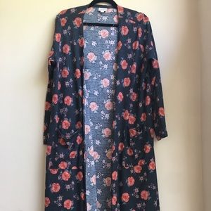 EUC LulaRoe L Floral Sarah